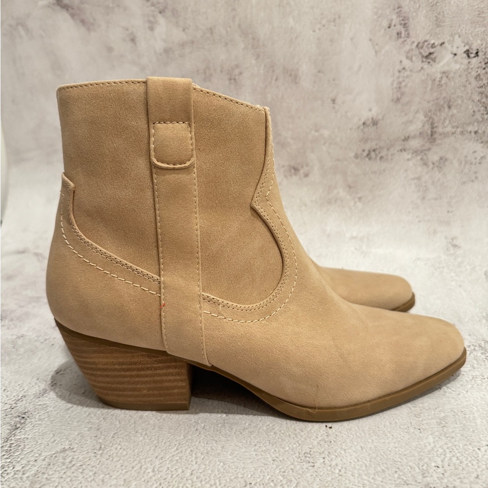 dv dolce vita booties 9 8.5